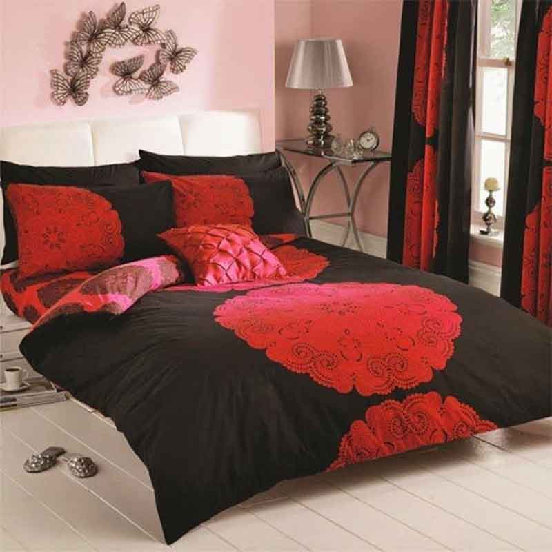 Manhattan Black Red Duvet Set - King